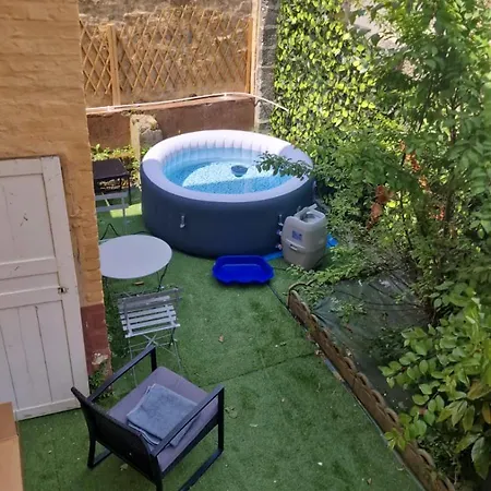 Appartement ++++ Avec Jardin A 200 M De La Et 300 M Rue Pietonne ++++