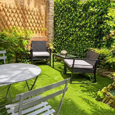 ++++ Avec Jardin A 200 M De La Et 300 M Rue Pietonne ++++ Appartement