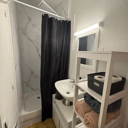 Appartement ++++ Avec Jardin A 200 M De La Et 300 M Rue Pietonne ++++
