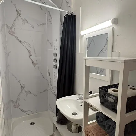 ++++ Avec Jardin A 200 M De La Et 300 M Rue Pietonne ++++ Appartement *